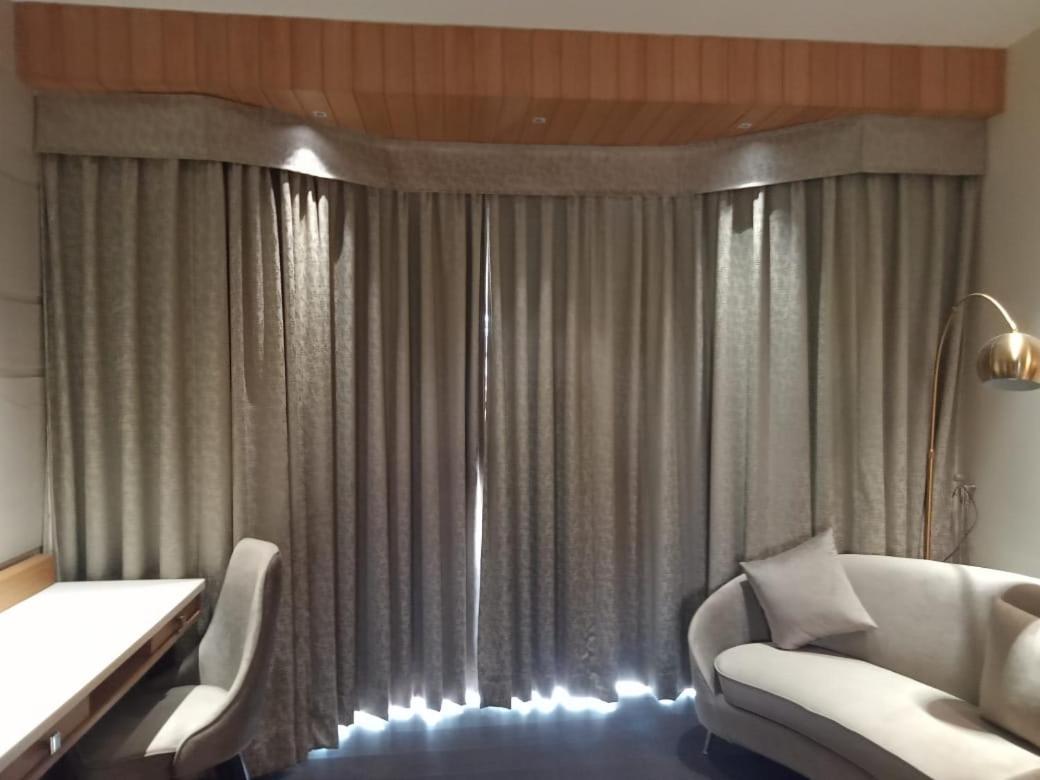 The Red Maple Mashal Indore Extérieur photo